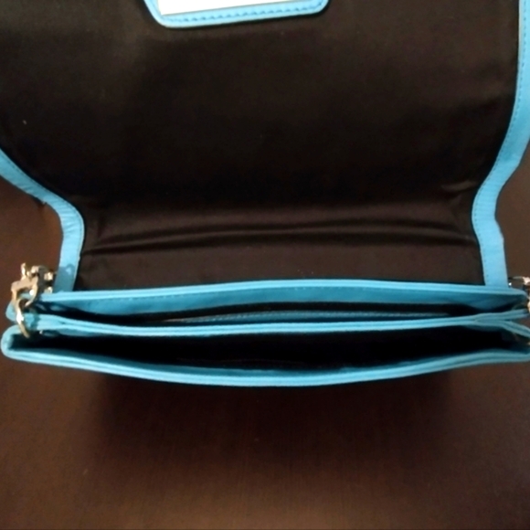 BCBGMaxAzria Sophia Blue Jade Leather Small Handbag With Chain Strap - Picture 5 of 10